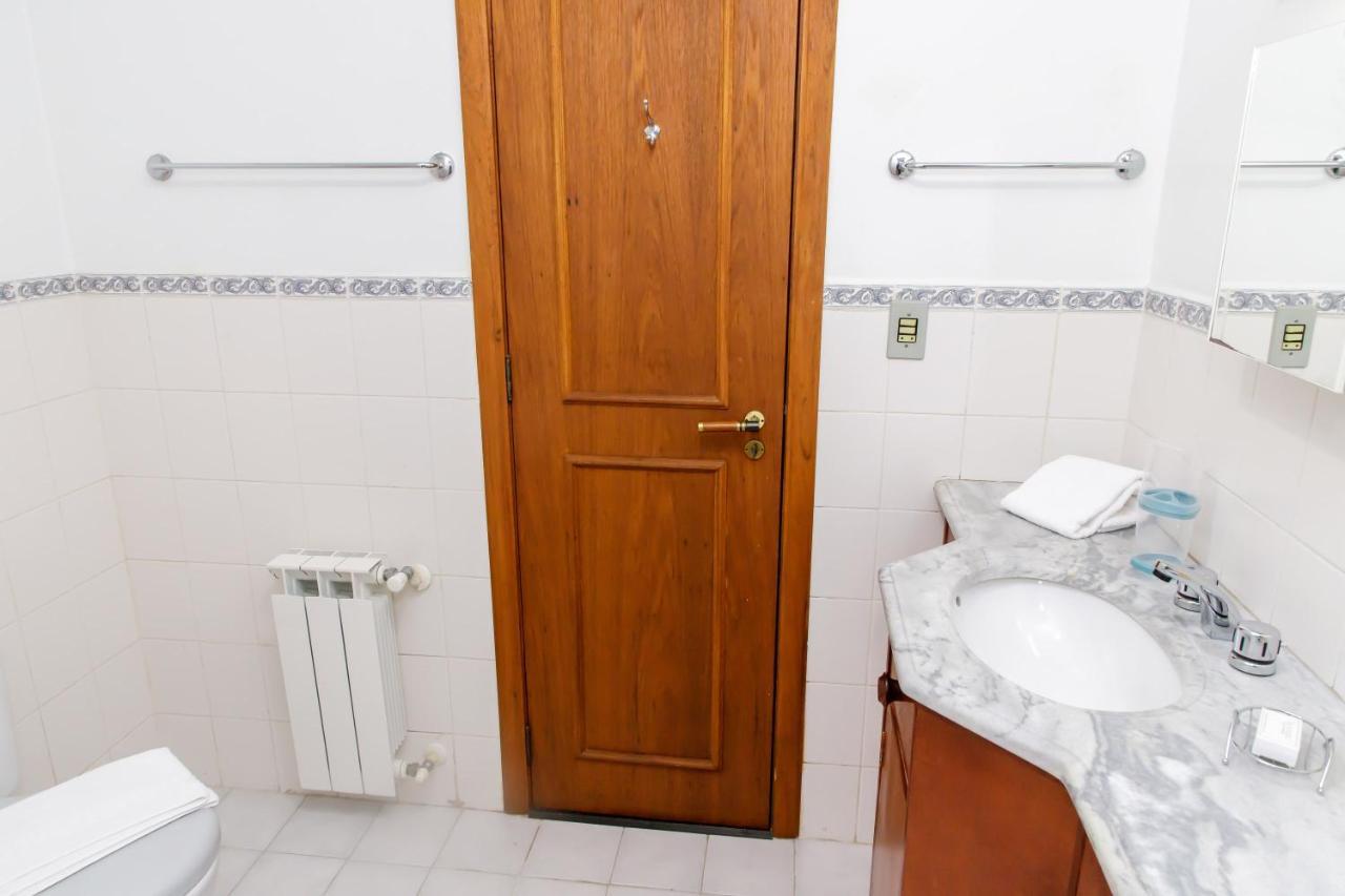 Apartamento Amplo E Aconchegante Na Av Das Hortencias No Centro De Gramado Buitenkant foto