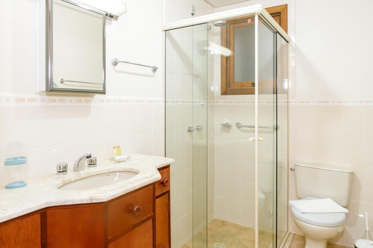 Apartamento Amplo E Aconchegante Na Av Das Hortencias No Centro De Gramado Buitenkant foto
